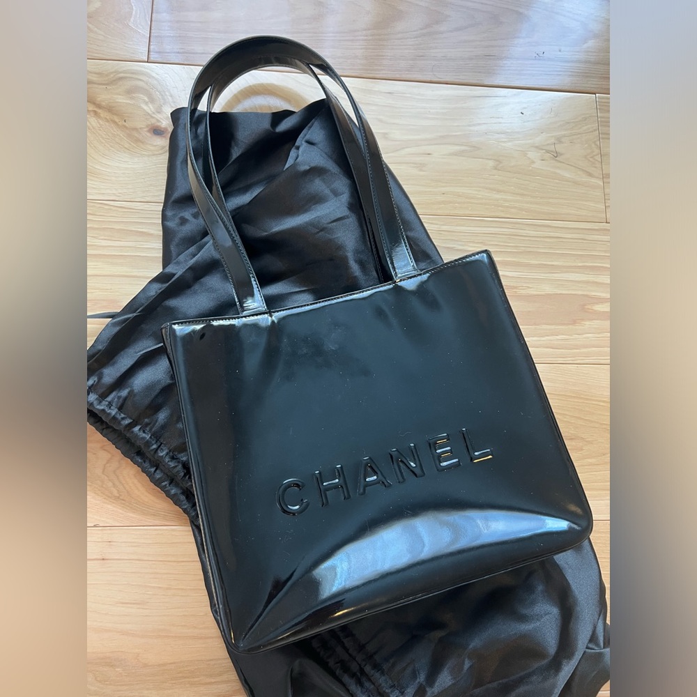 CHANEL 2000’s Petit Tote Shoulder Bag